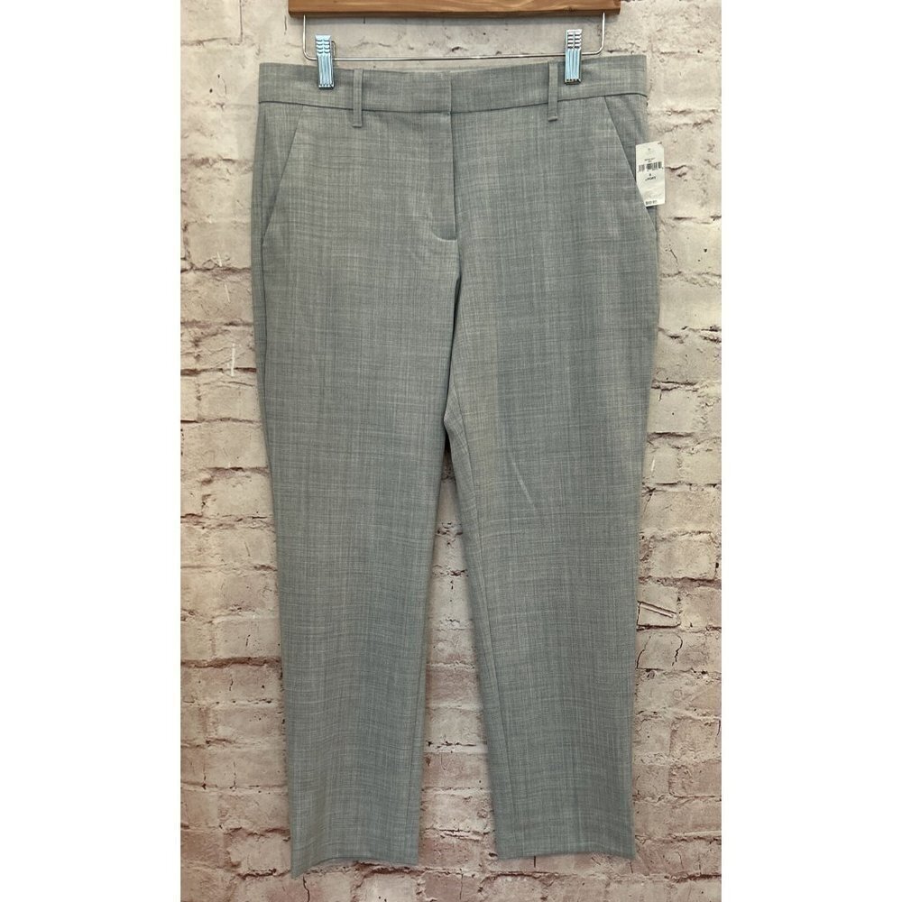 GAP Pants TRUE STRAIGHT Flat Front Light Gray Career Classic Size 6 Short Ankle